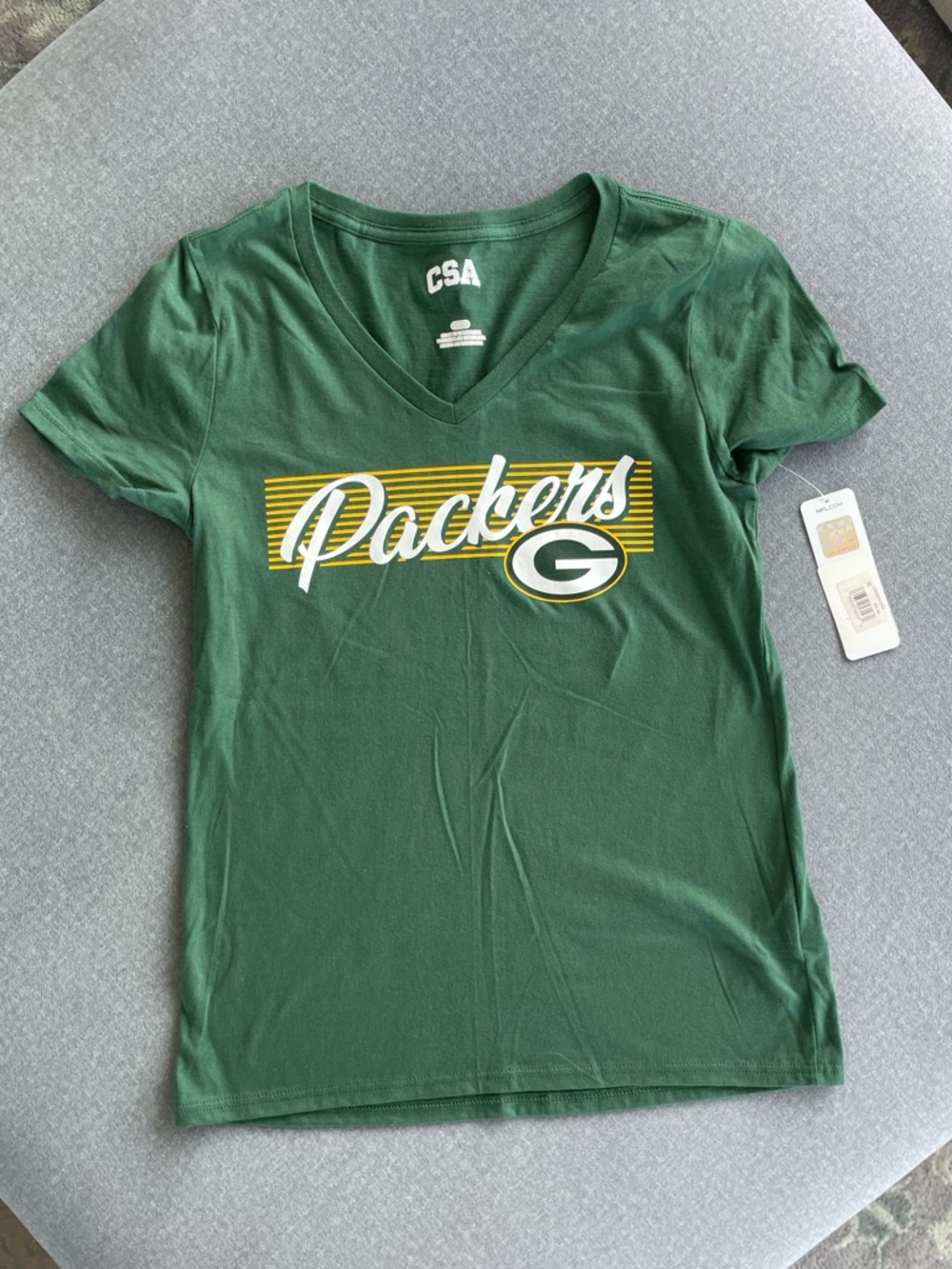 BRAND NEW | Women’s Green Bay Packers V-Neck T-Shirt | SMALL
